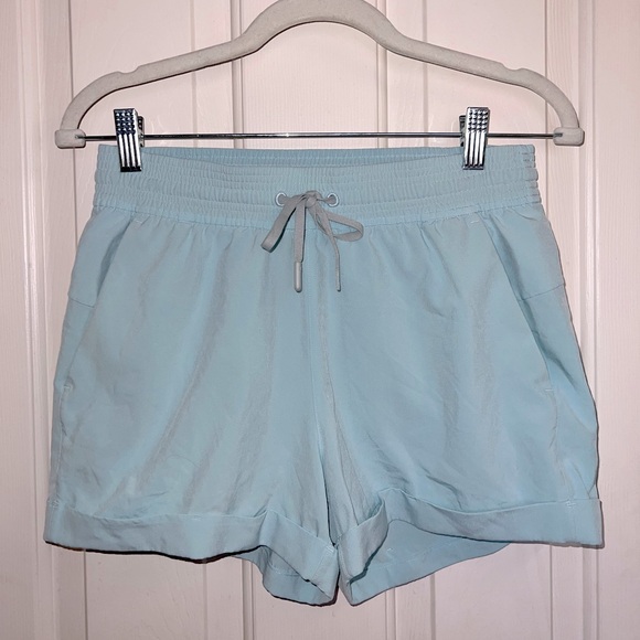 Lululemon 🍋 Spring Break Away Short 4-way Stretch 3" Inseam Size 6 - Picture 3 of 10